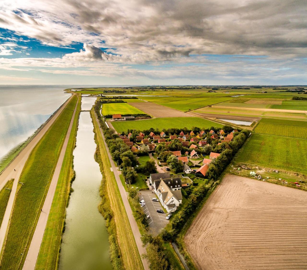 Prins Hendrik Texel Oost  외부 사진
